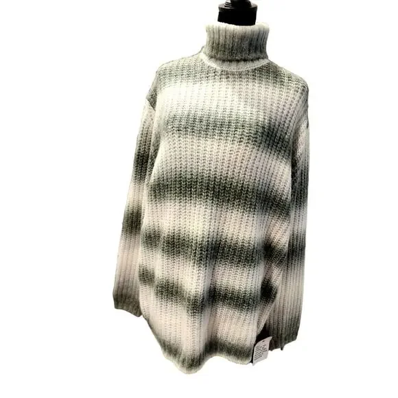 TOPMAN NWT Turtleneck Wool Blend Sweater Ombre Gray Small - Picture 2 of 10
